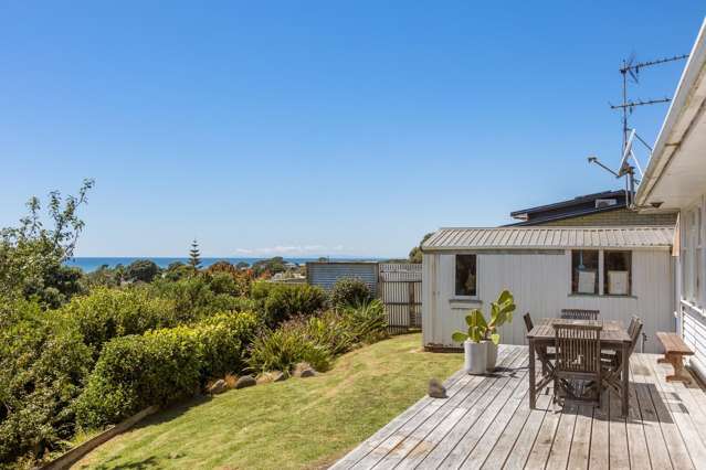 13 Moana Crescent Blagdon_2