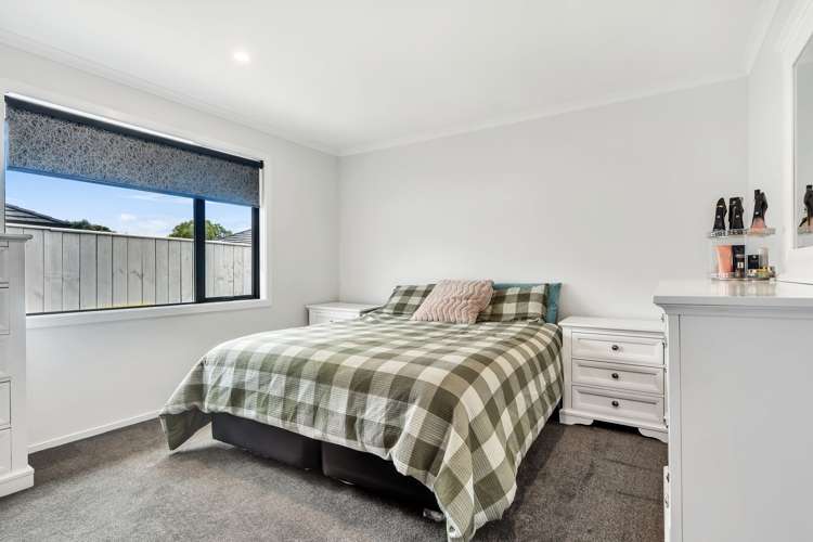 1 Carmine Crescent Richmond_9