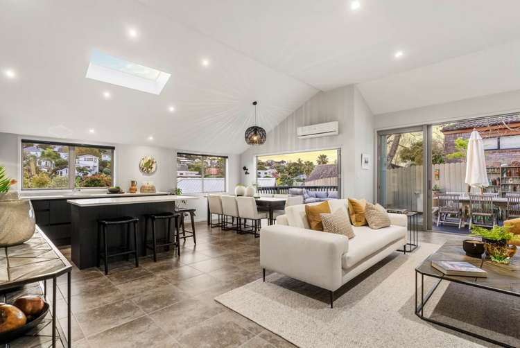 3/105 Atkin Avenue_0