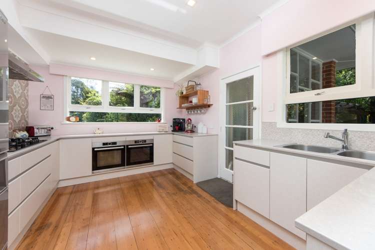 31 Awhiorangi Promenade Swanson_5