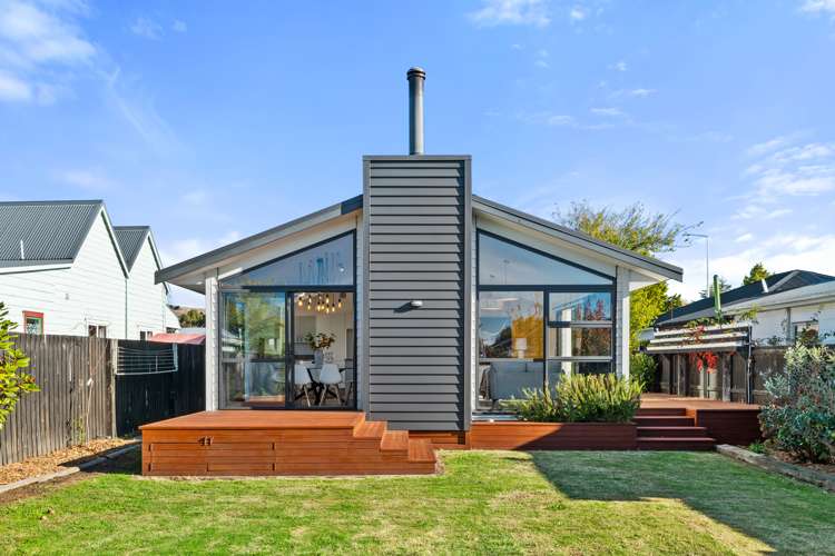 651 Ferry Road Woolston_2