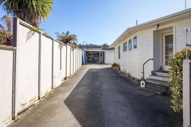 15 Lancaster Street Dinsdale_2