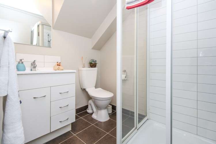 8/172 Mcleod Road Te Atatu South_17