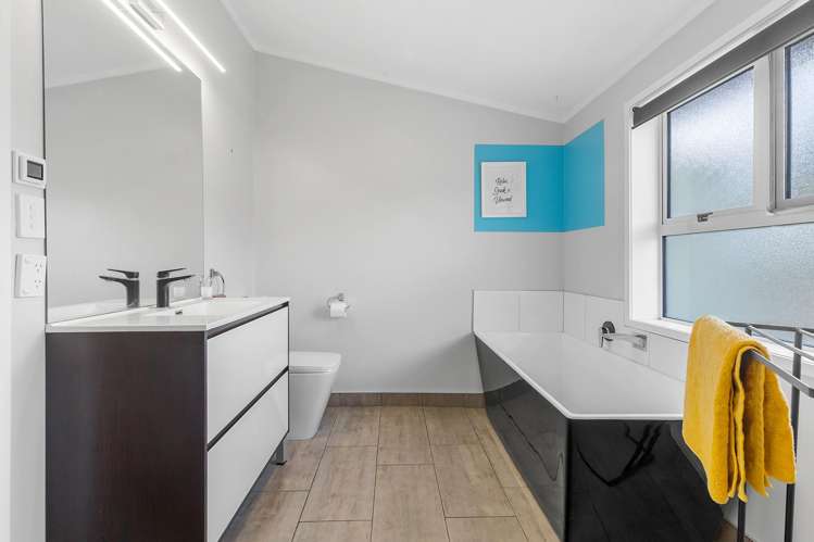 955 River Road Queenwood_14