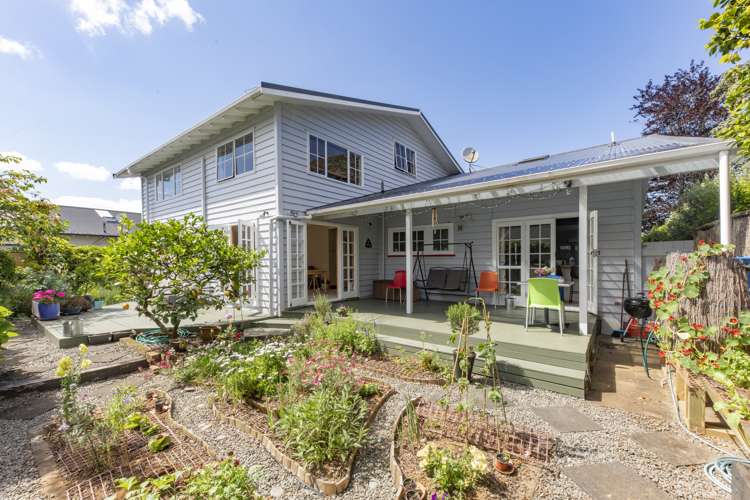 15 Fairholme Avenue Epsom_15