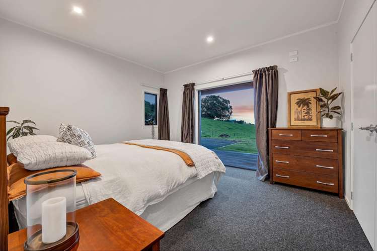 165 Sealy Road Omata_14