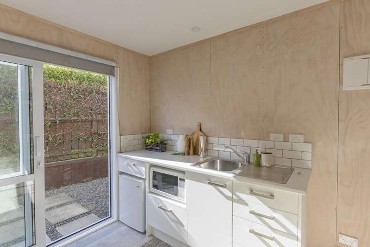 179 Raumati Road Raumati Beach_18