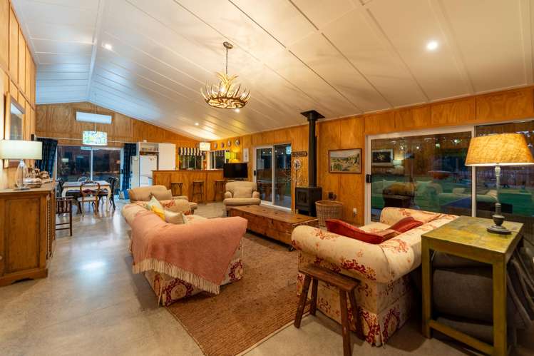 161 E and H Rowes Road Hunterville_8