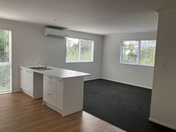 15A Lysander Crescent Beach Haven_5