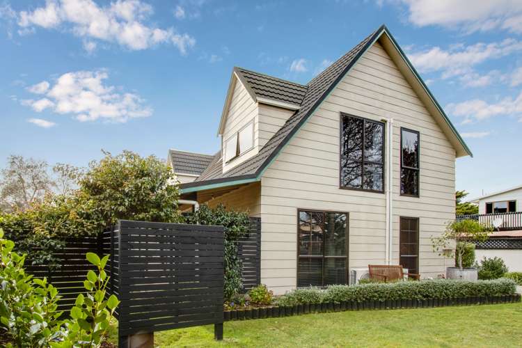 17 Cedar Road Te Awanga_6