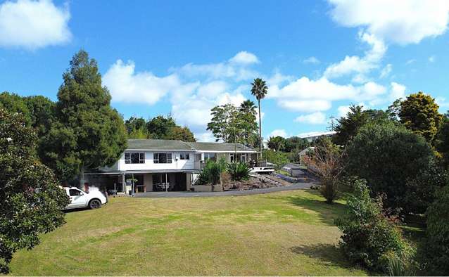 Large Private Family Home on 2806sqm