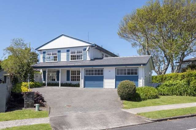 Big family home with Stunning sea views in Macleans Zone