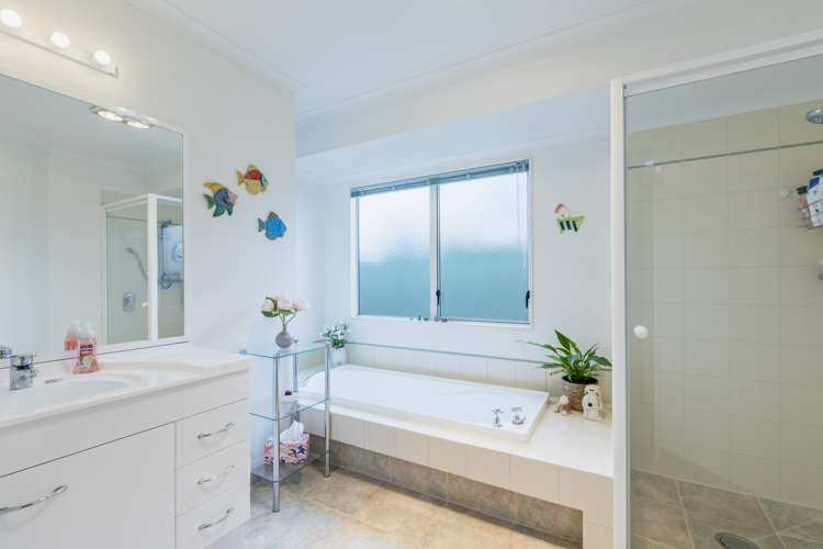 5 Dules Walk Taradale_14