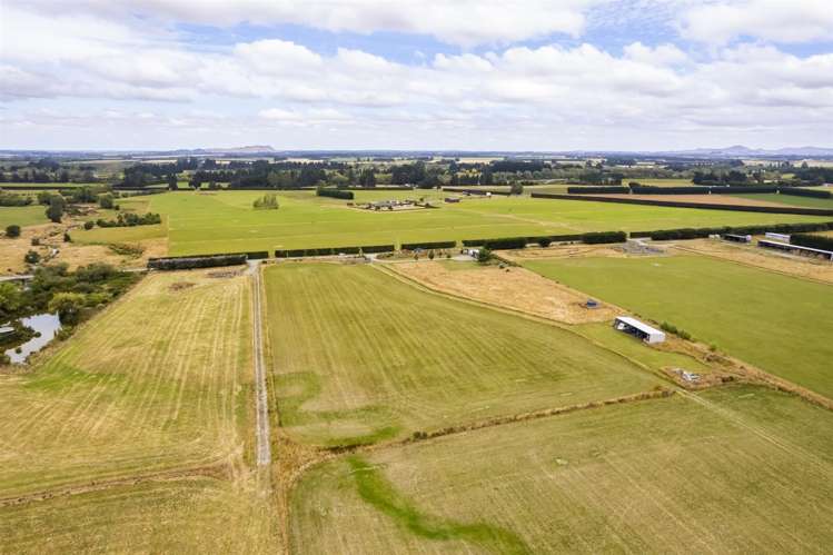 520 Bush Road Oxford_19