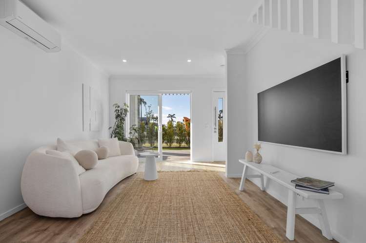 106 Pallida Crescent_1