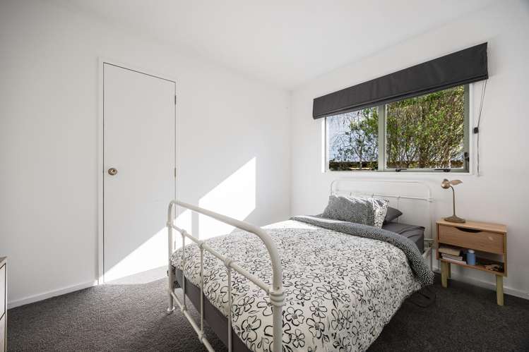37A Lysander Crescent Beach Haven_8