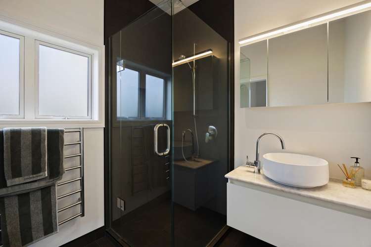 2 Harlston Road Mount Albert_25
