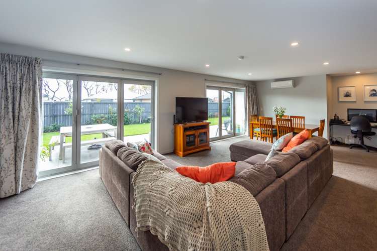 8 Doncaster Avenue Lincoln_8