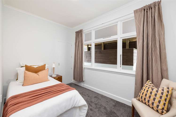 12 Days Road Lyttelton_15