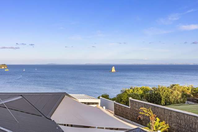1019A Whangaparaoa Road Manly_3