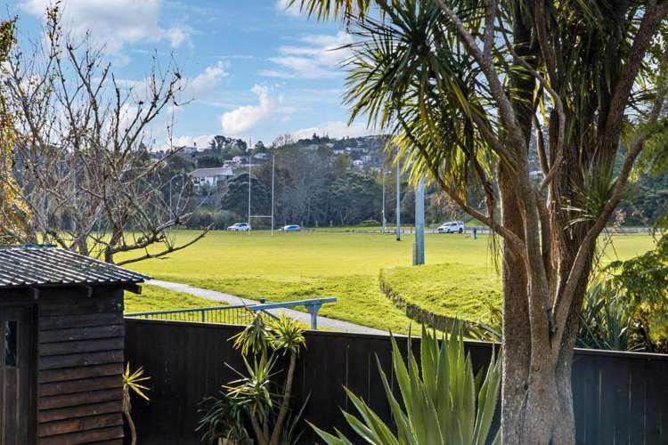 2/25 Glencoe Road Browns Bay_17