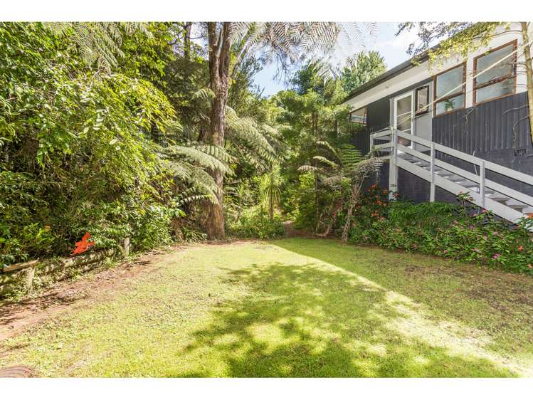 17 Karapiti Place Glen Eden_12