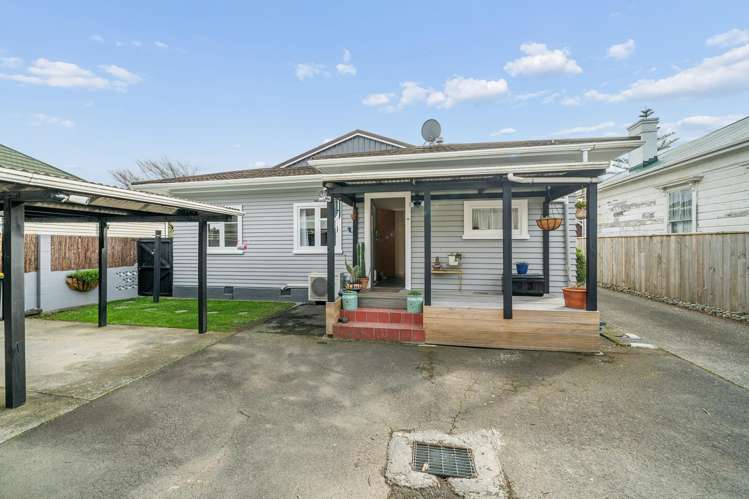 204 Waiwhetu Road Waterloo_20
