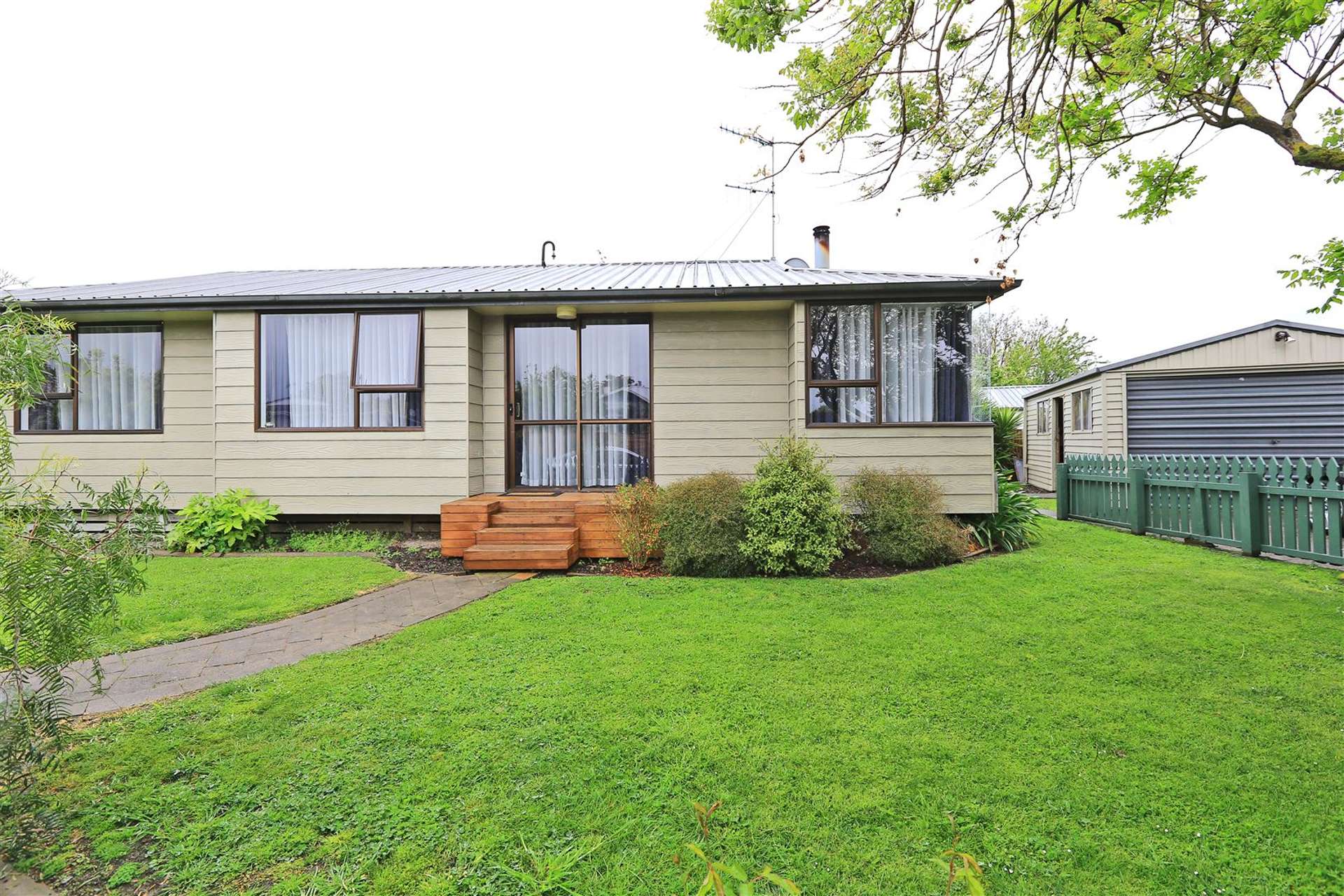 402 Windsor Avenue Parkvale_0