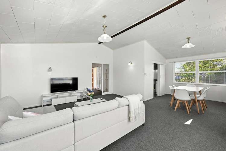 1 Barron Crescent Fenton Park_4