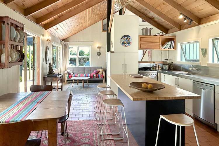 407 Hamama Road Takaka_8