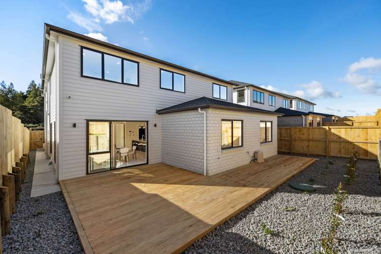 49 Bushfield Drive Flat Bush_17