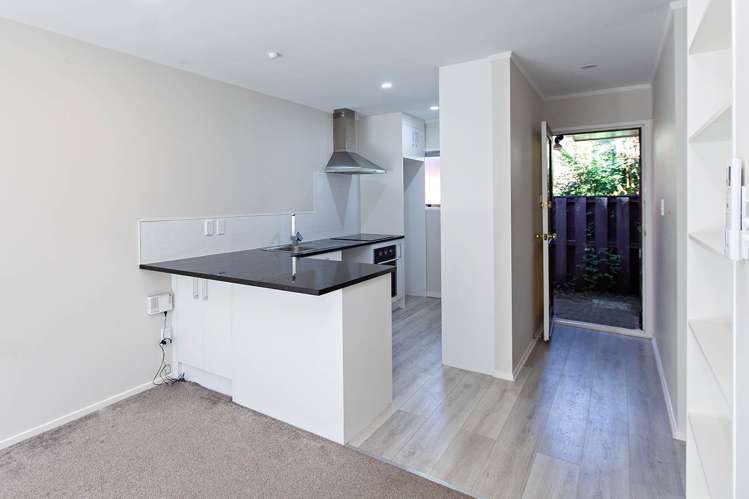 4/20 Mount Smart Road Royal Oak_7