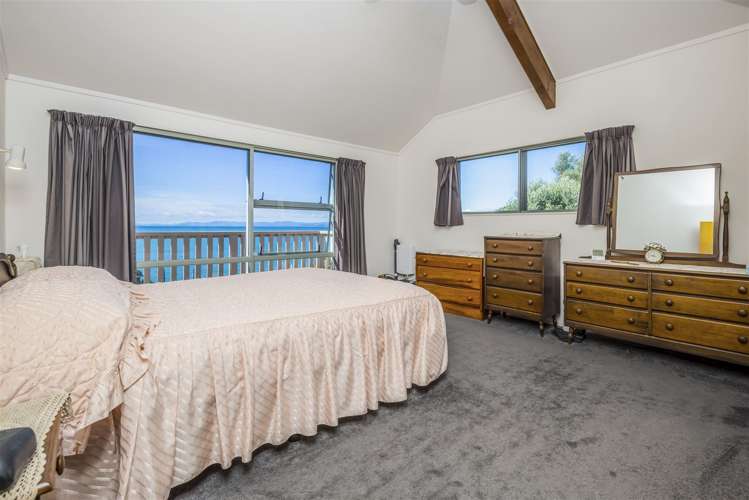 63 Howard Road Orere Point_11