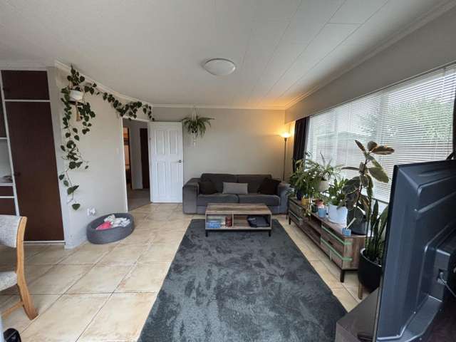 1/76 Weka Street 1947_2