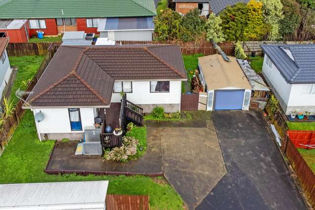 2/4 Myna Place Manurewa_1