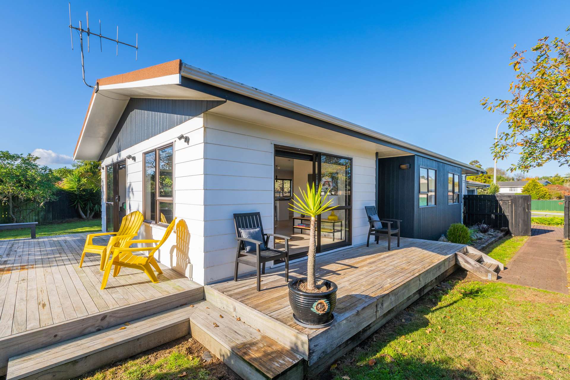 75 Mazengarb Road Paraparaumu Beach_0