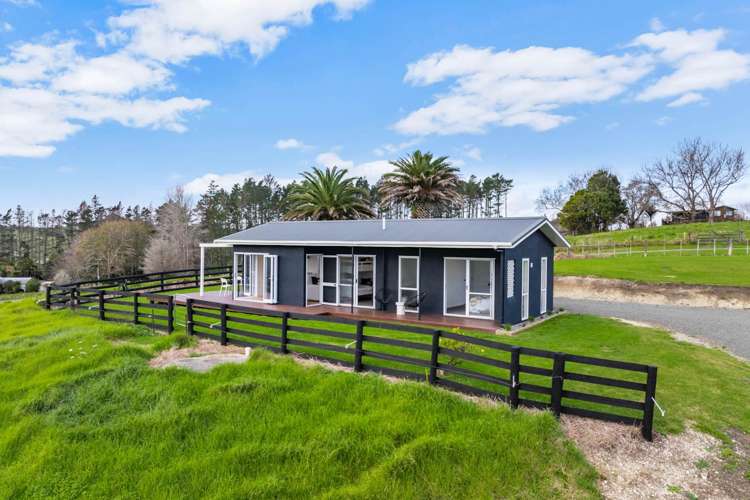 76 Marshall Road Kaiwaka_16