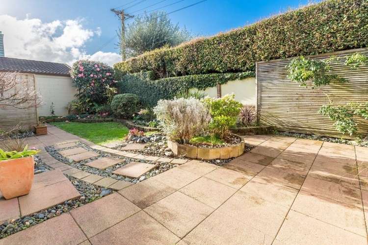 2/5 Tennyson Avenue Takapuna_15