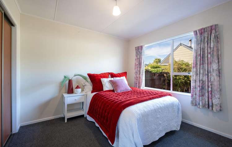 2/27 Cautley Street Richmond_11