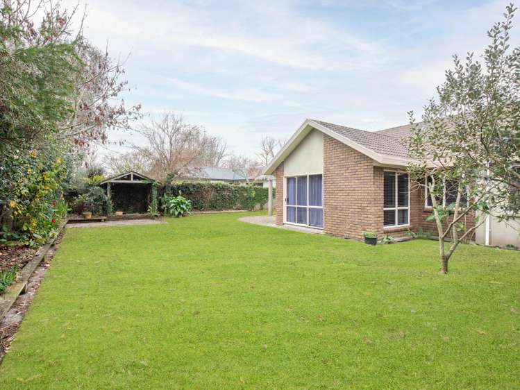 18 Halcione Close_4