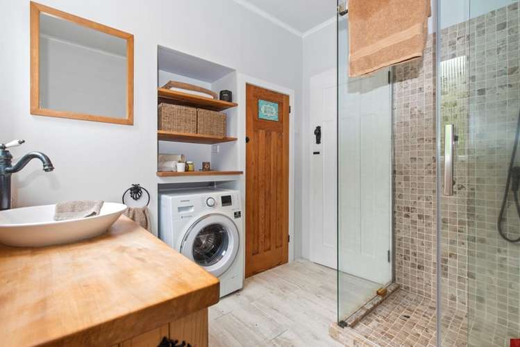 11 Devon Street Glenholme_10