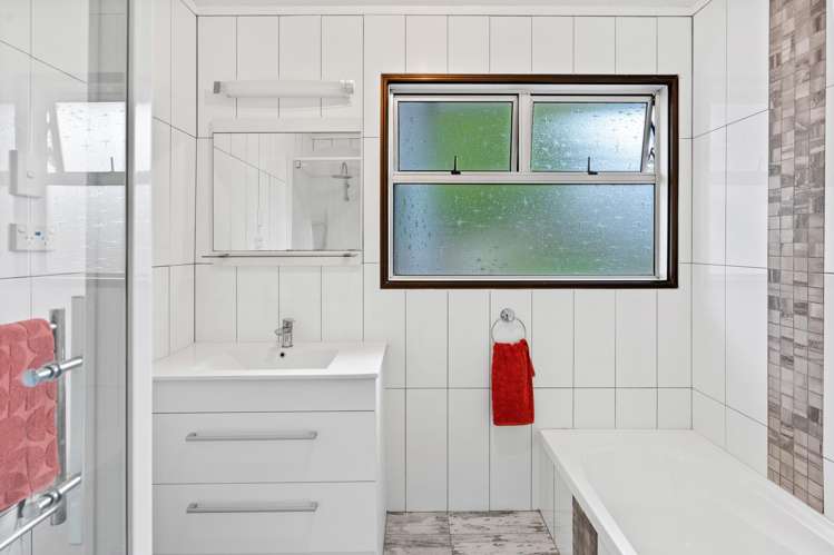 10 Johnson Street Onerahi_18