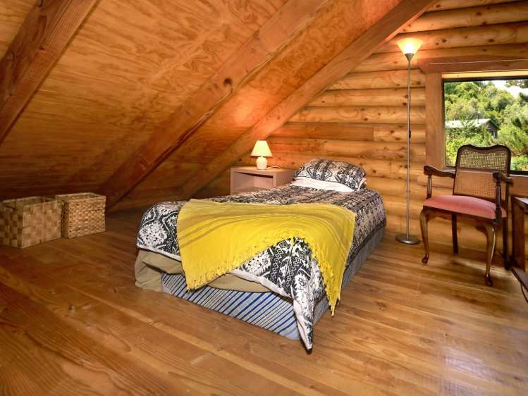 8 Corsican Drive Ben Lomond_13