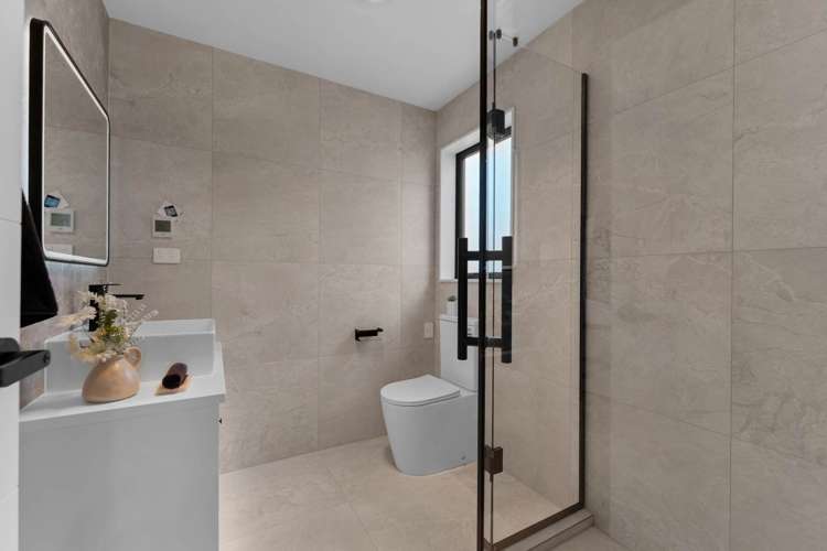 4 Ivy Lane Karaka_24