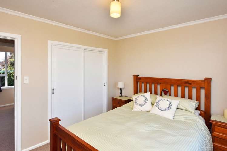 8 Roberta Drive Somerfield_10