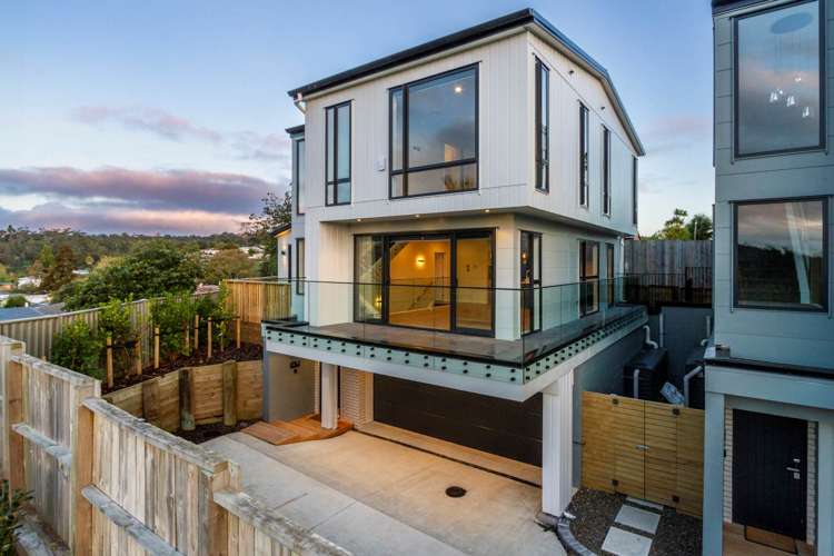 163d Verbena Road Birkdale_1