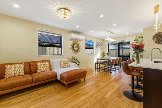 11 Agathis Crescent Wigram_2