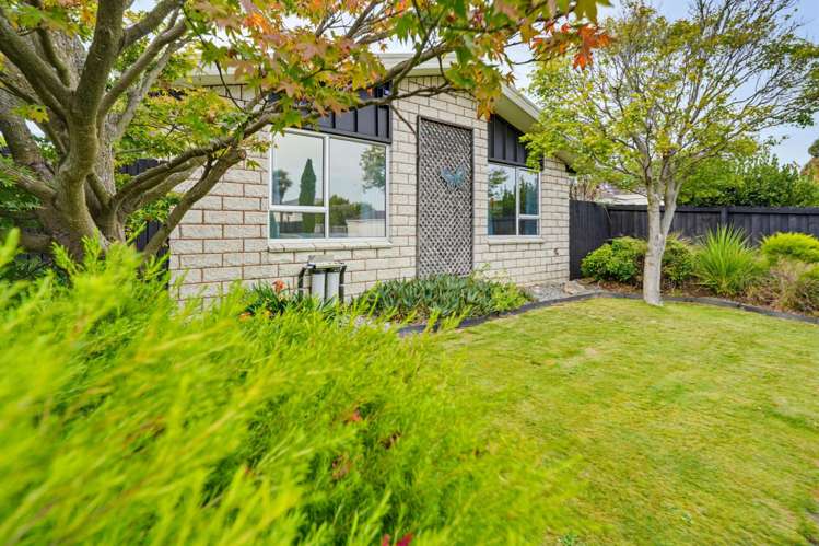 22 Gibbs Drive Woodend_21