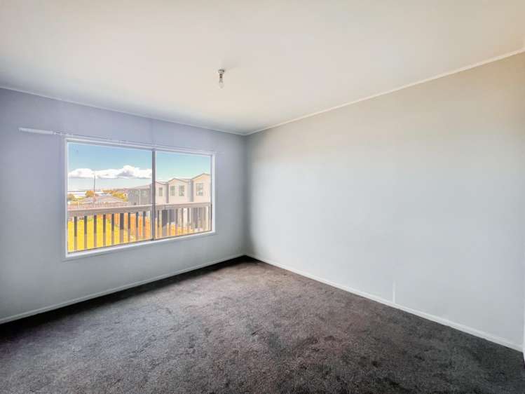 8/74 Walmsley Road 10057_10