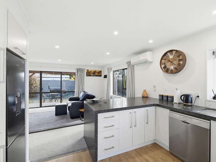 2/91 Chalmers Avenue_5